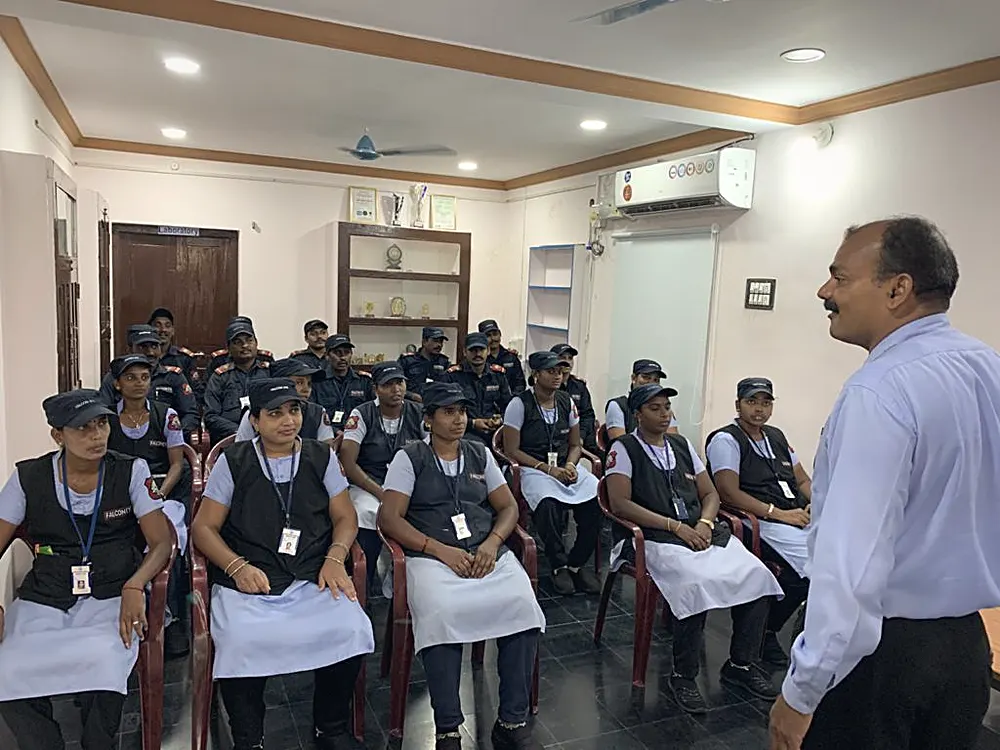 Falcon Eye trainees during a practical training session